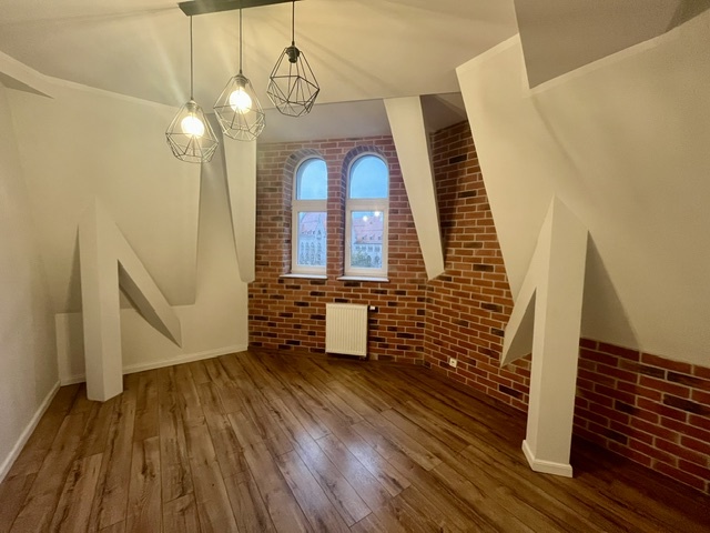 Trzypokojowe mieszkanie w Centrum po remoncie! (8)