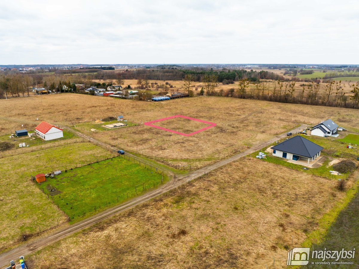 Nowogard - Radosława, działka z miejscowym planem (1)