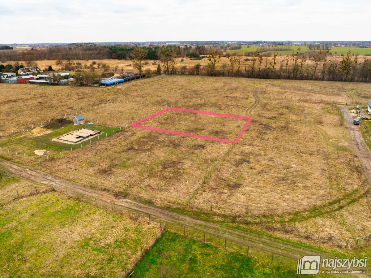 Nowogard - Radosława, działka z miejscowym planem (2)