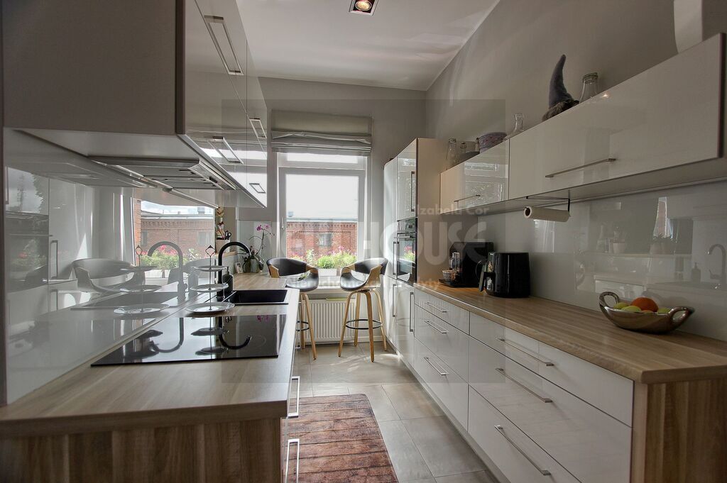 Bajeczne 3 pokoje Nowe Miasto parking w cenie! (16)