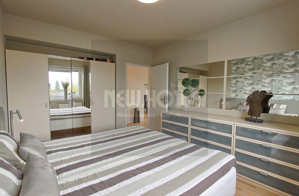 Unikatowe mieszkanie z dużym tarasem Bandurskiego (8)