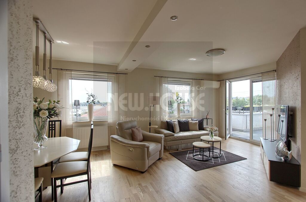 Unikatowe mieszkanie z dużym tarasem Bandurskiego (1)