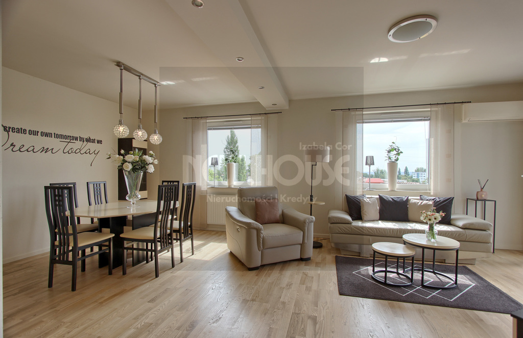 Unikatowe mieszkanie z dużym tarasem Bandurskiego (25)