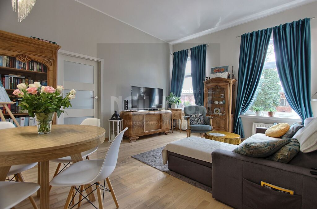 Bajeczne 3 pokoje Nowe Miasto parking w cenie! (2)