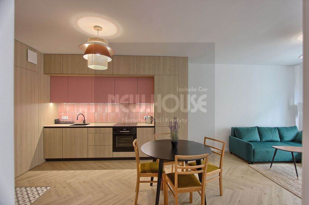 Idealne 2 pokoje z garażem na Starym Mieście (6)