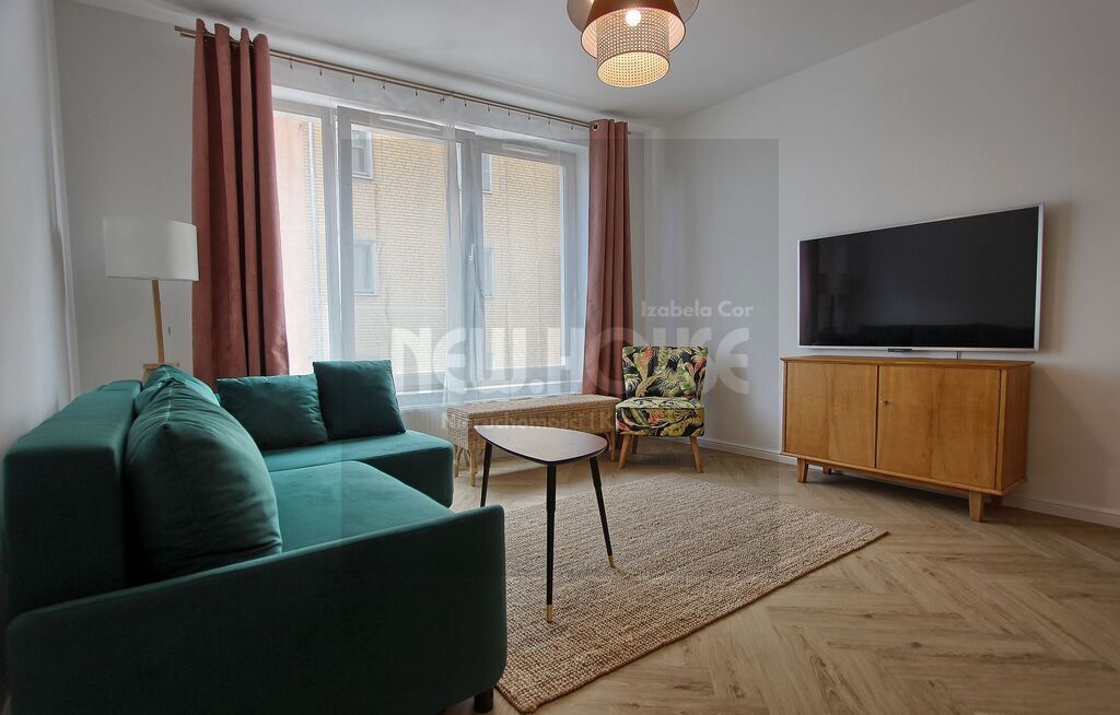 Idealne 2 pokoje z garażem na Starym Mieście (8)