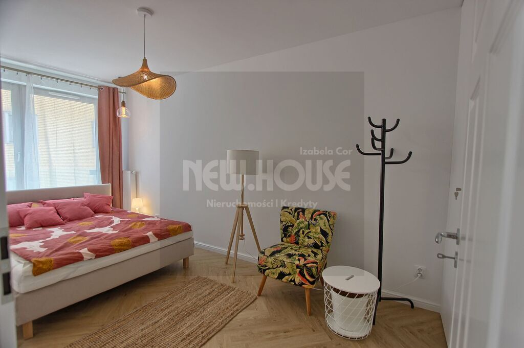 Idealne 2 pokoje z garażem na Starym Mieście (11)