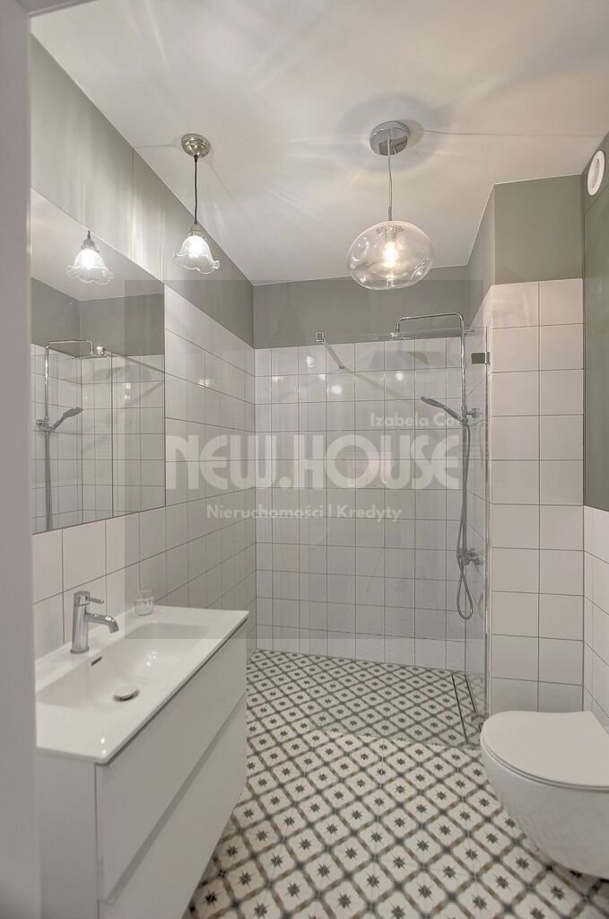 Idealne 2 pokoje z garażem na Starym Mieście (13)