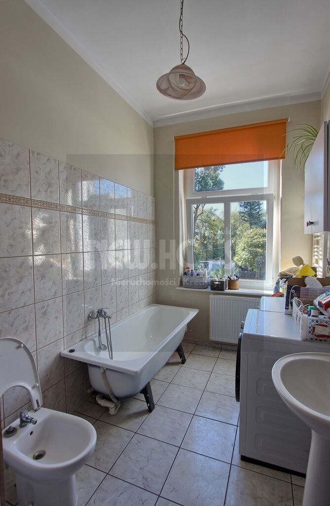 4 pokoje z ogródkiem i garażem! (5)