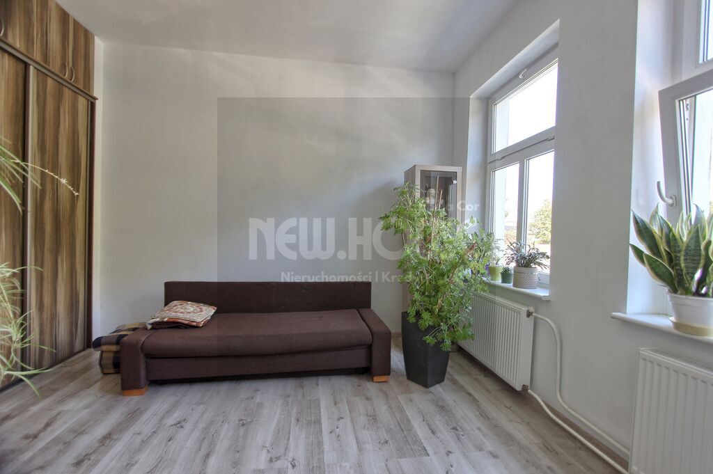 4 pokoje z ogródkiem i garażem! (9)