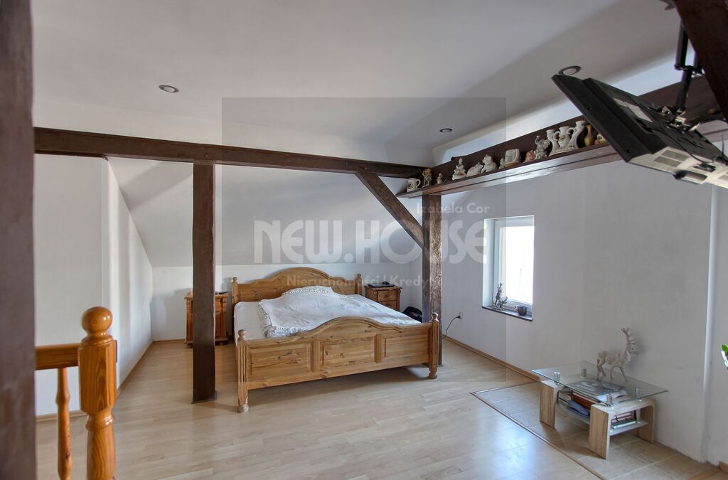 4 pokoje z ogródkiem i garażem! (10)