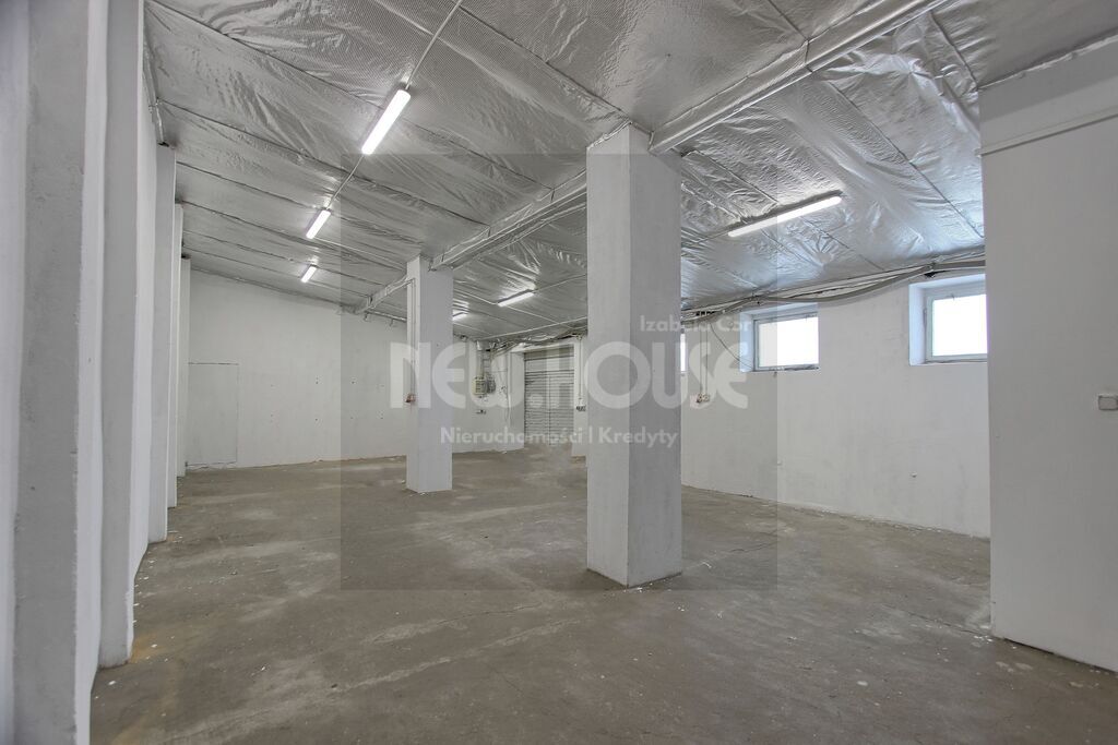 Magazyn + biuro Świerczewo (6)