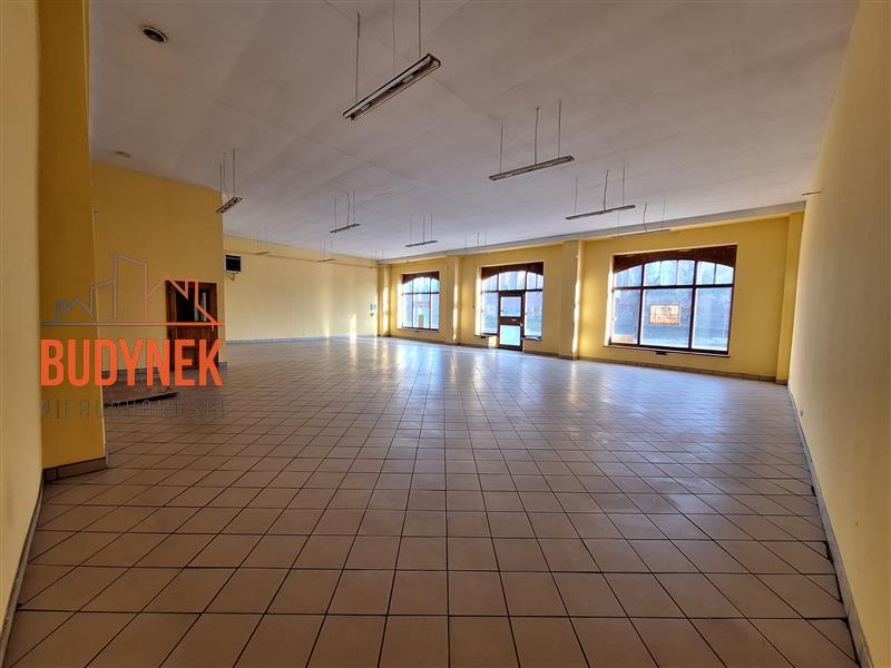 Lokal użytkowy - Darłowo  (2)