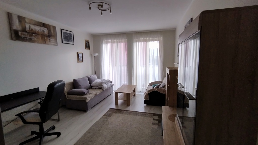 Kawalerka w najlepszej lokalizacji w centrum (1)