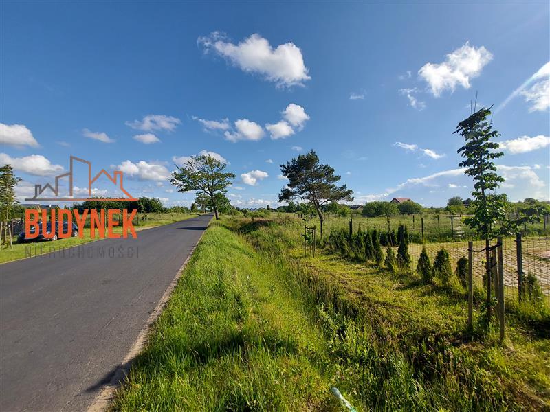 Działka budowlana - Jezierzany  (4)