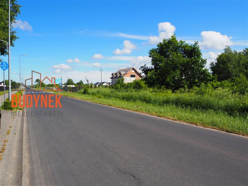 Działka usługowa - Jezierzany  (5)