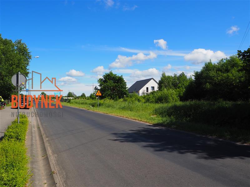 Działka usługowa - Jezierzany  (9)