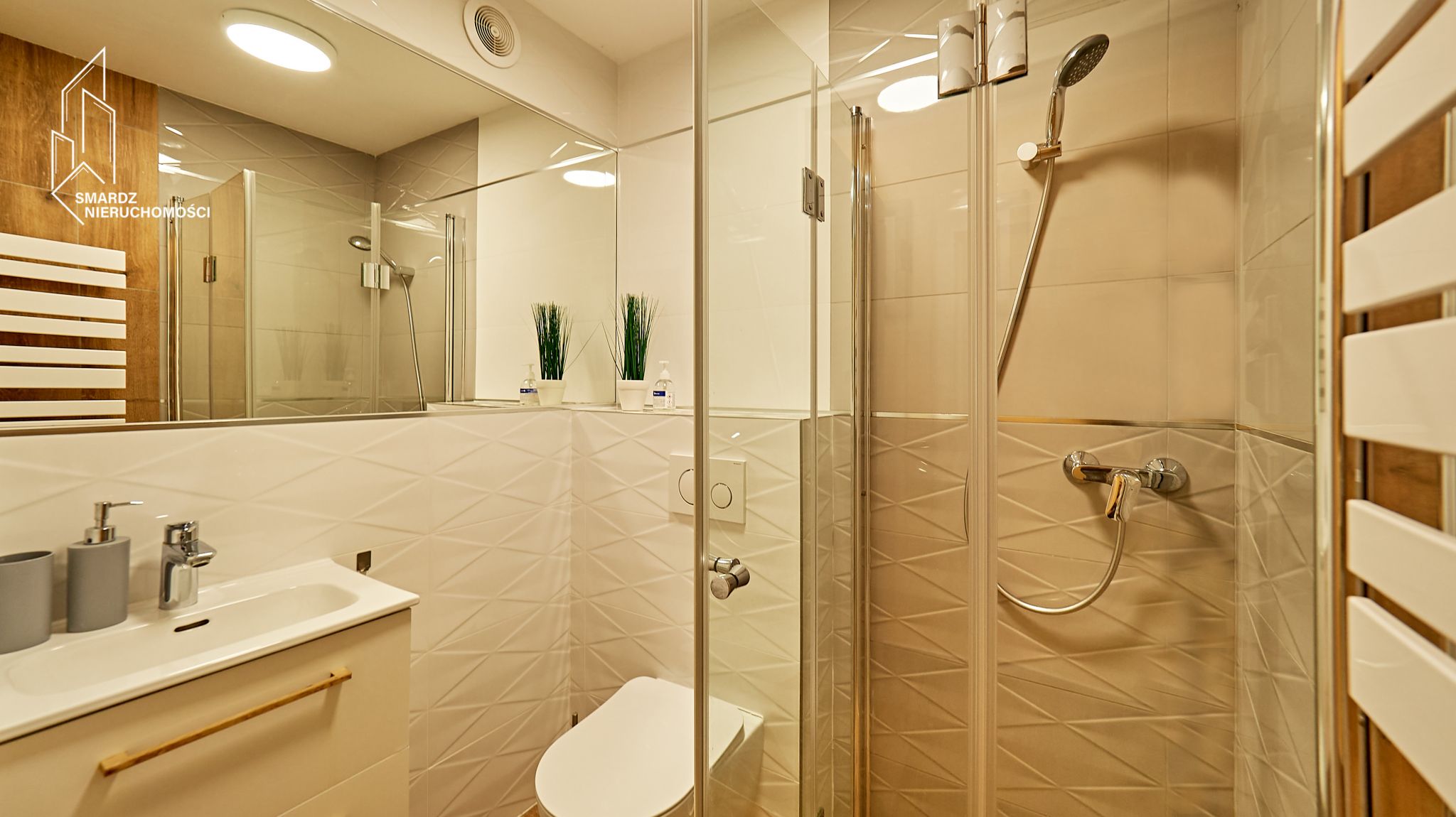 Nieruchomość komercyjna na sprzedaż – Sianożęty, nad Bałtykiem (200)