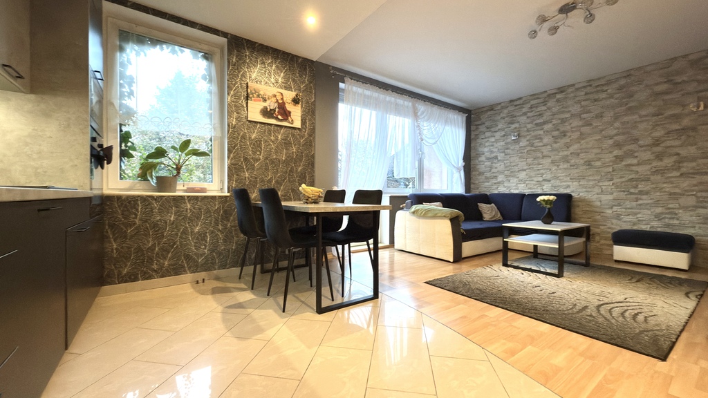 Na sprzedaż 3 pokojowe mieszkanie w Przecławiu (3)