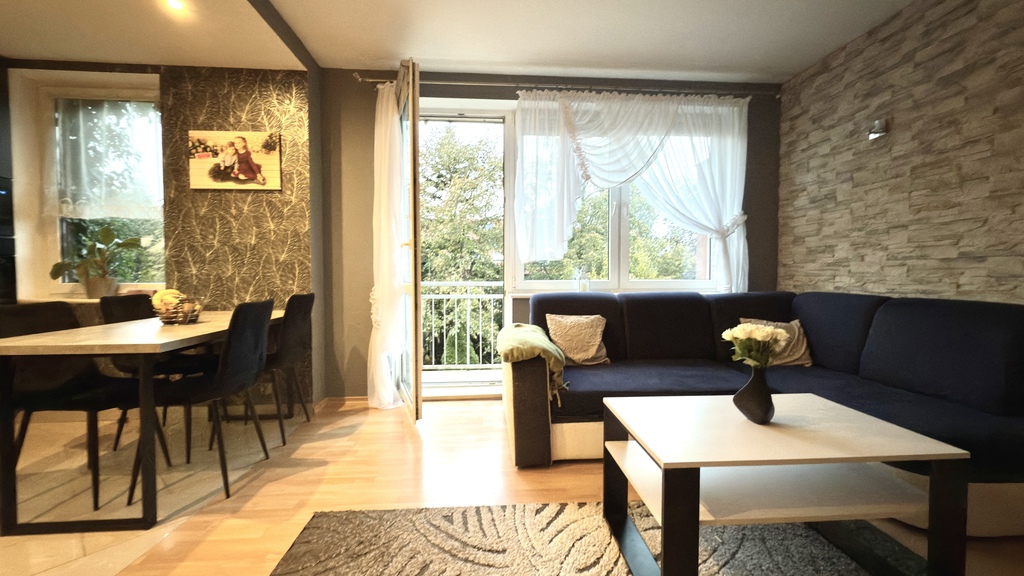 Na sprzedaż 3 pokojowe mieszkanie w Przecławiu (9)