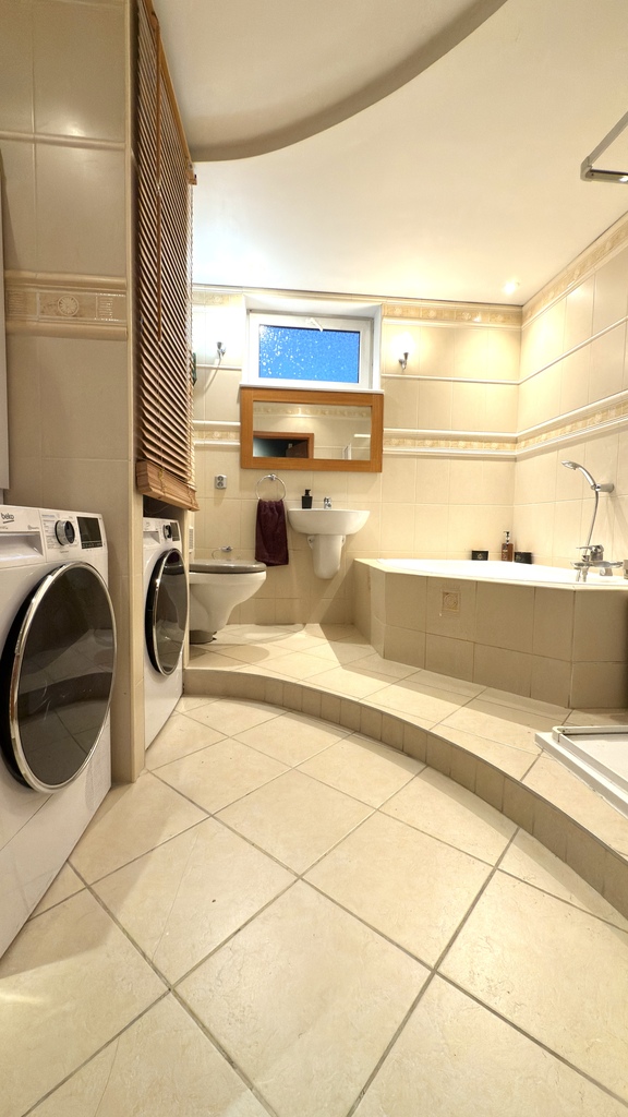 Na sprzedaż 3 pokojowe mieszkanie w Przecławiu (11)