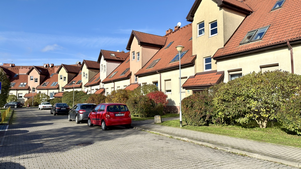 Na sprzedaż 3 pokojowe mieszkanie w Przecławiu (21)