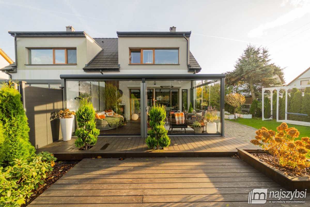 ZIELENIEWO - Morzyczyn - jezioro Miedwie 
 - pół  (13)