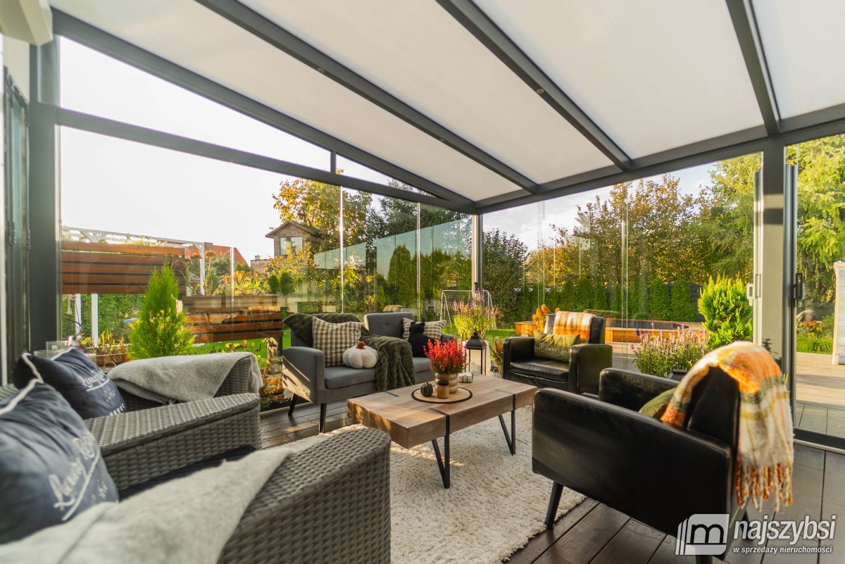 ZIELENIEWO - Morzyczyn - jezioro Miedwie 
 - pół  (16)