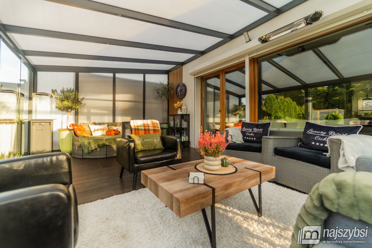 ZIELENIEWO - Morzyczyn - jezioro Miedwie 
 - pół  (18)