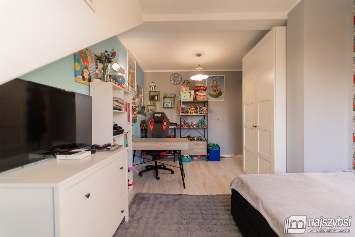 ZIELENIEWO - Morzyczyn - jezioro Miedwie 
 - pół  (36)