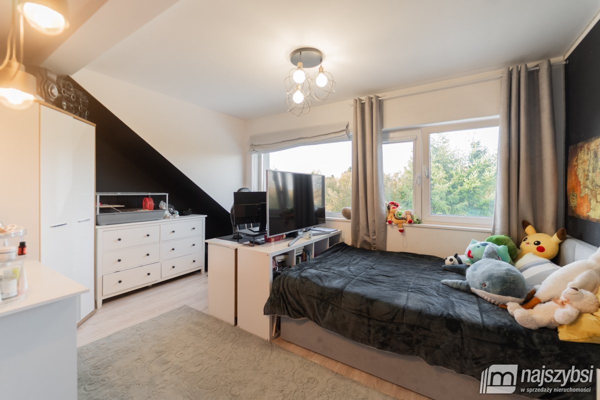 ZIELENIEWO - Morzyczyn - jezioro Miedwie 
 - pół  (37)