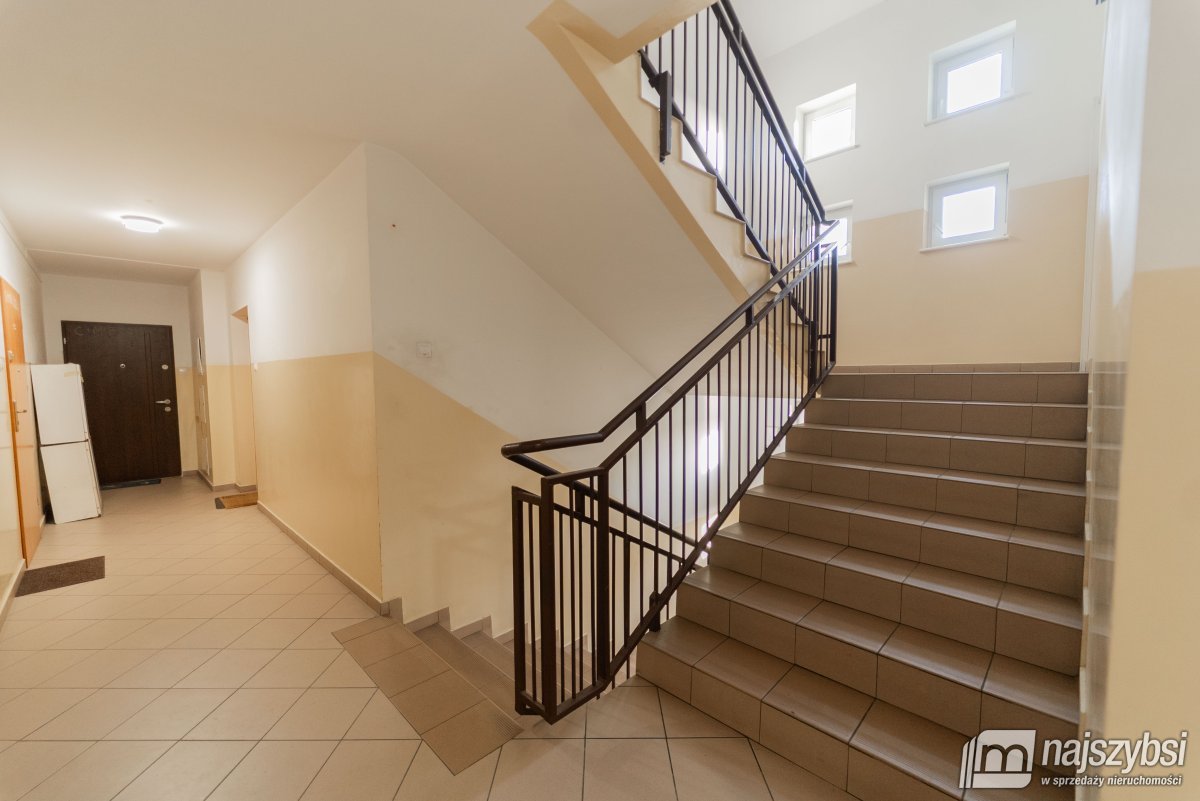 Stargard - osiedle Pyrzyckie, dwa pokoje (19)