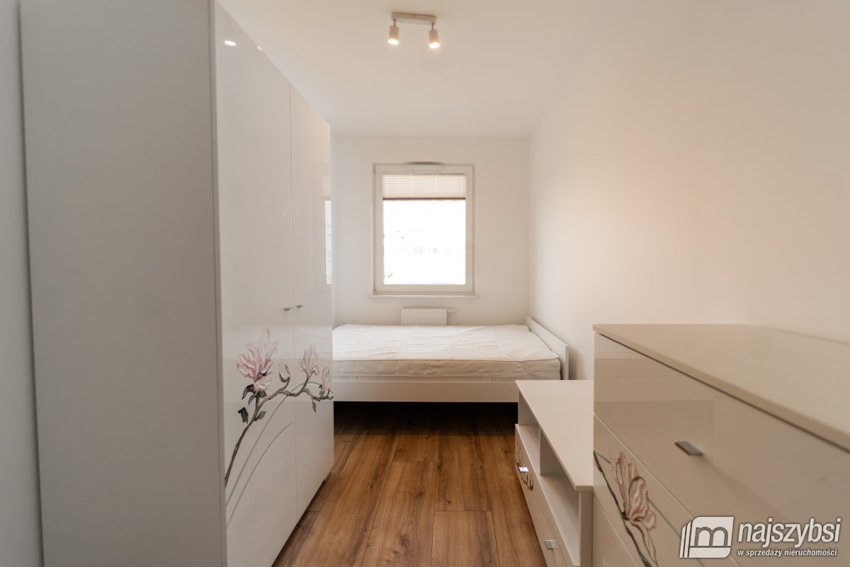 Stargard - centrum, 2 pokoje z balkonem (13)