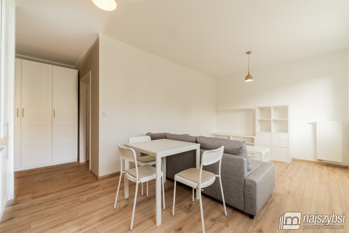 Stargard - centrum, 2 pokoje z balkonem (3)