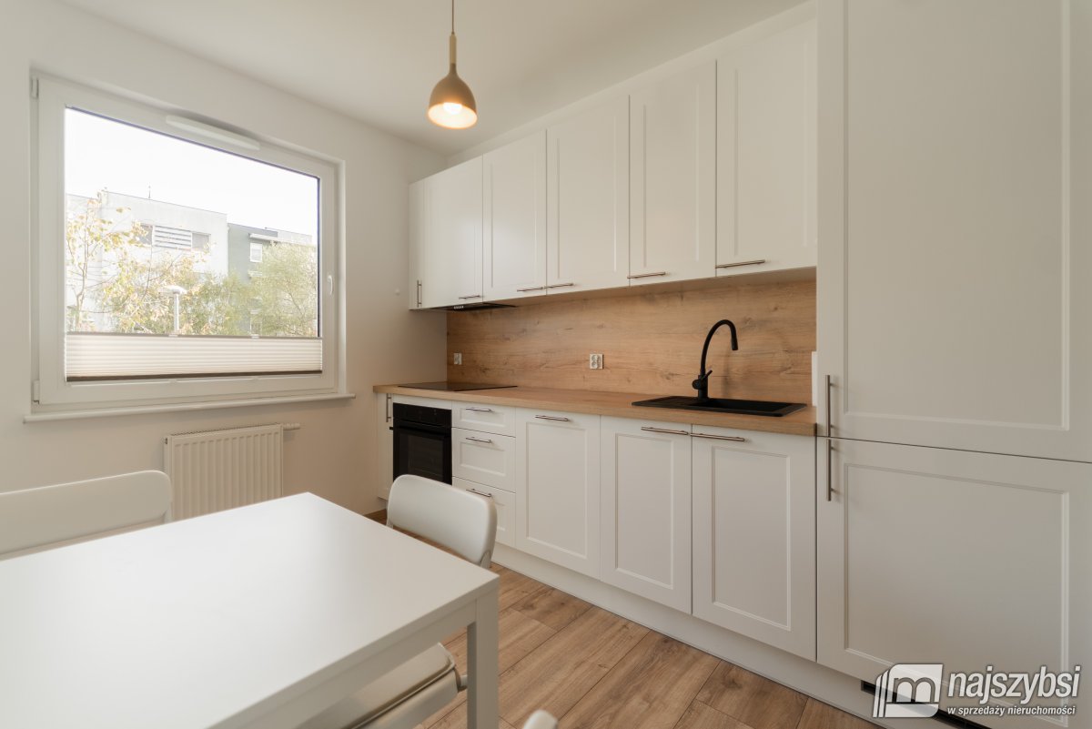 Stargard - centrum, 2 pokoje z balkonem (8)