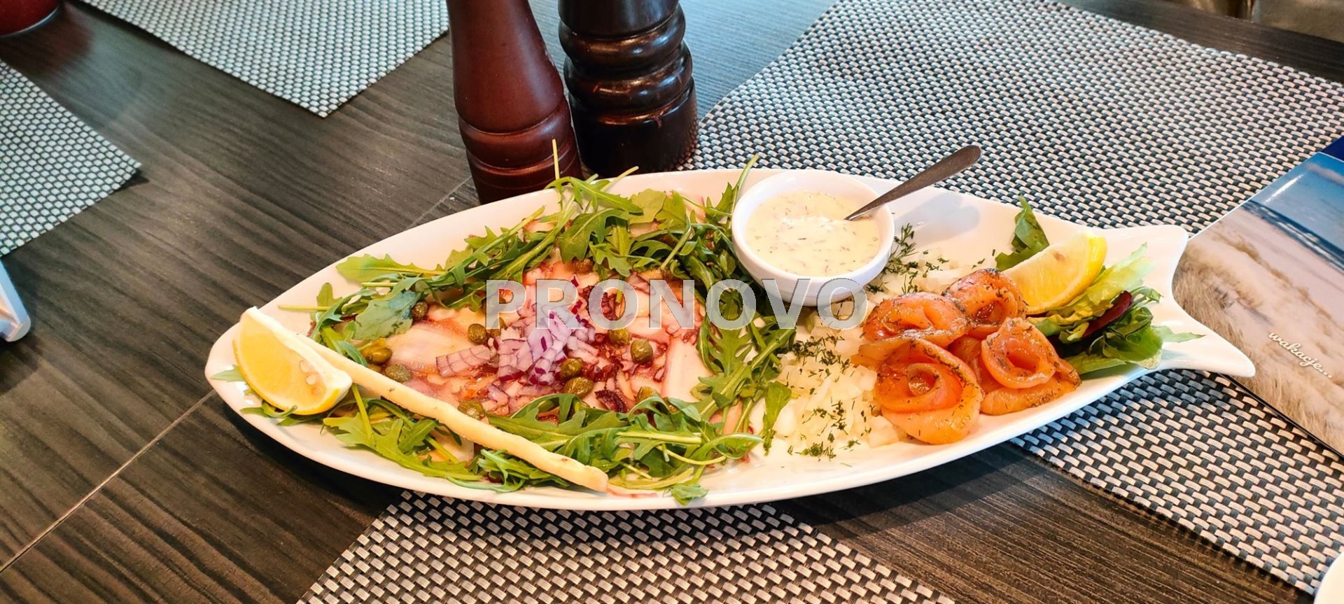 Niechorze,nieruchomość mieszkalno-usług. sprzedaż. (31)