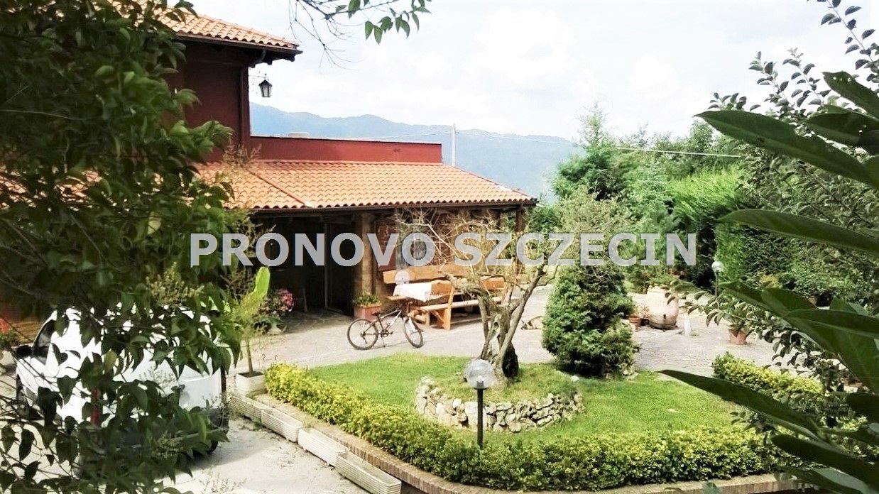 Dom z ogrodem w  Gerano, 40 km od Rzym, sprzedaż. (34)