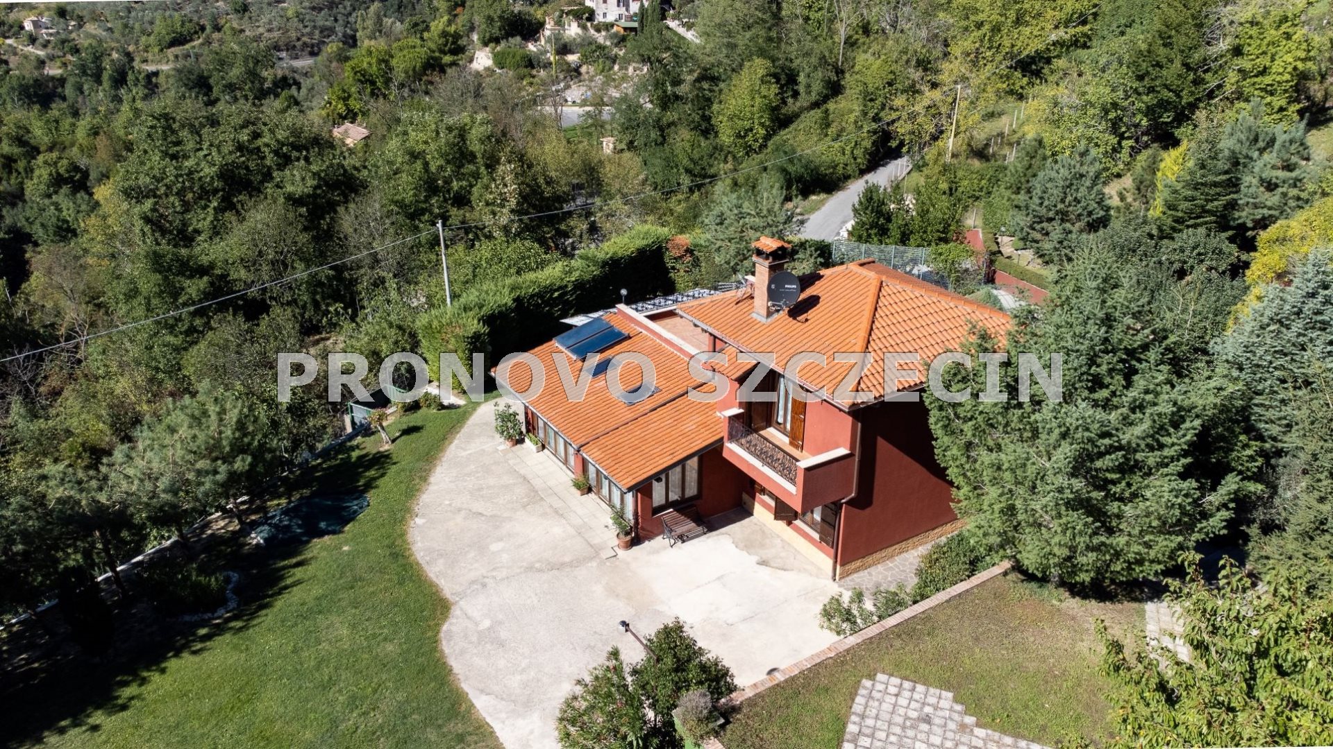 Dom z ogrodem w  Gerano, 40 km od Rzym, sprzedaż. (35)