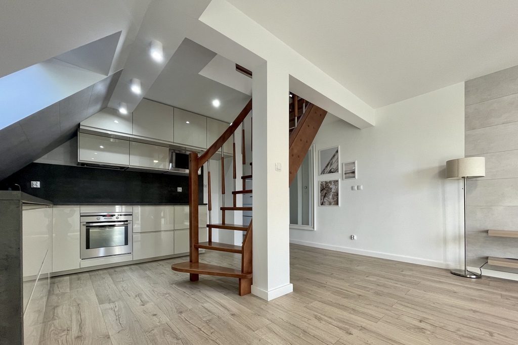 Mieszkanie dwupoziomowe w Zieleniewie (5)