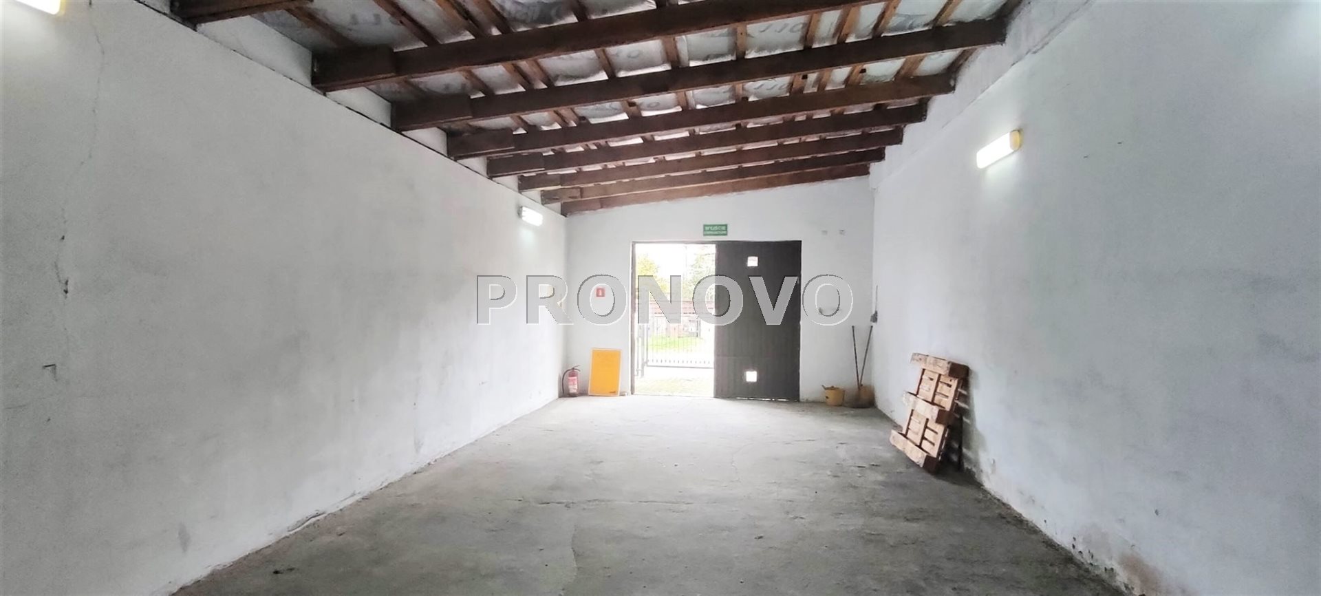 Nieruchomość usługowo-mieszkalna w Pełczycach (12)