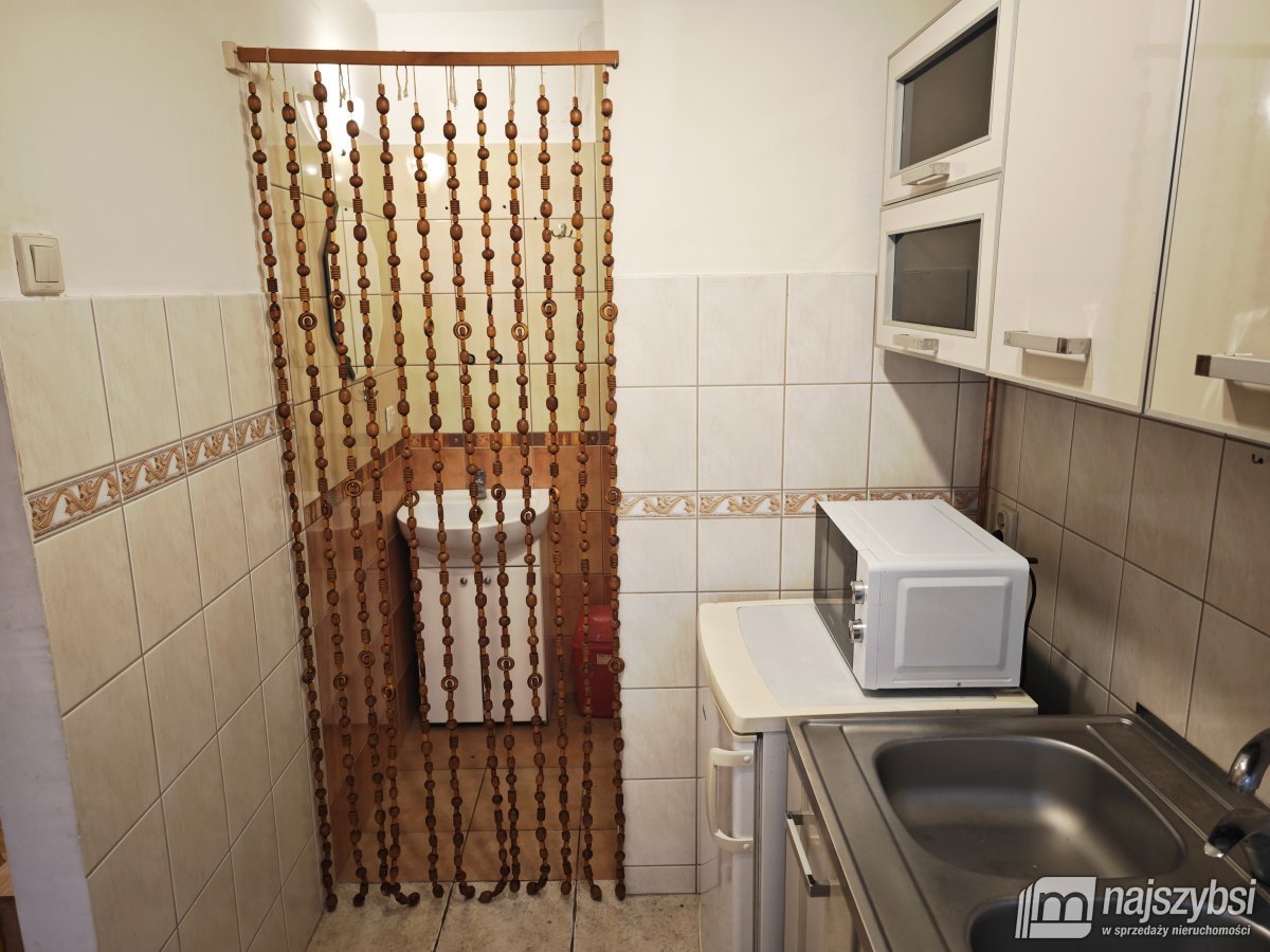 NA SPRZEDAŻ-KAWALERKA BLISKO CENTRUM MIASTA (6)