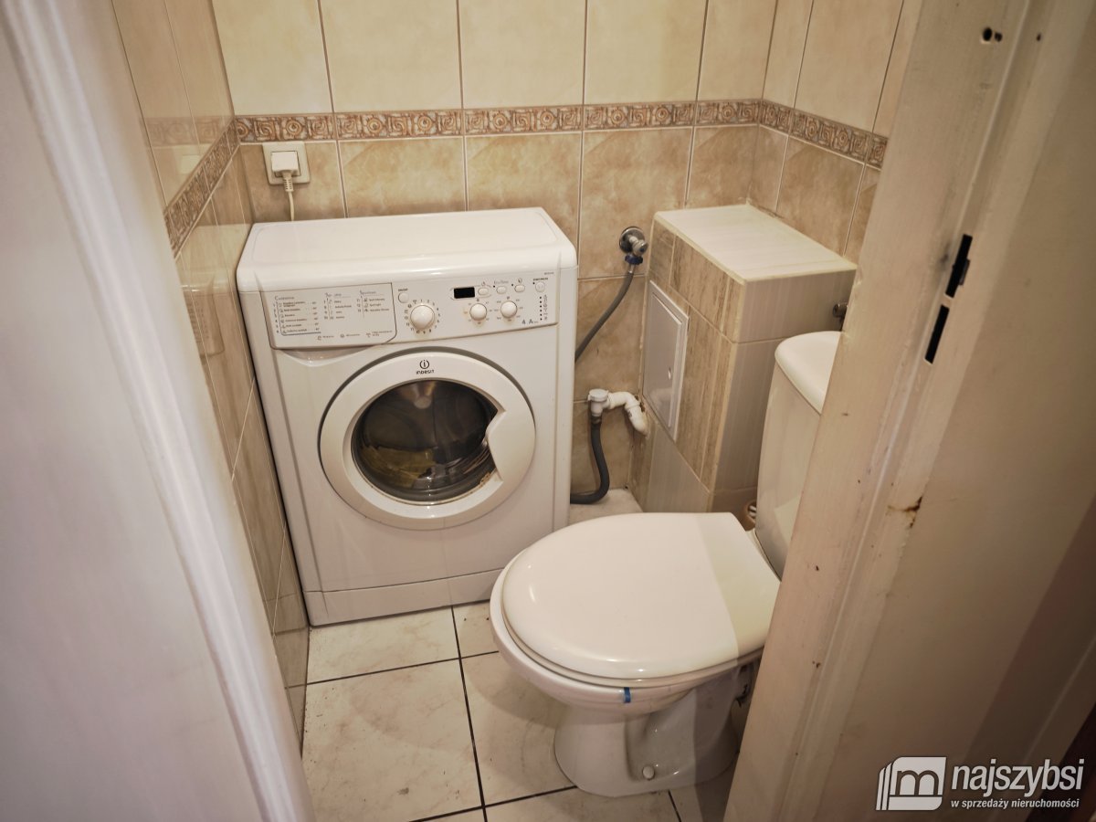 NA SPRZEDAŻ-KAWALERKA BLISKO CENTRUM MIASTA (8)