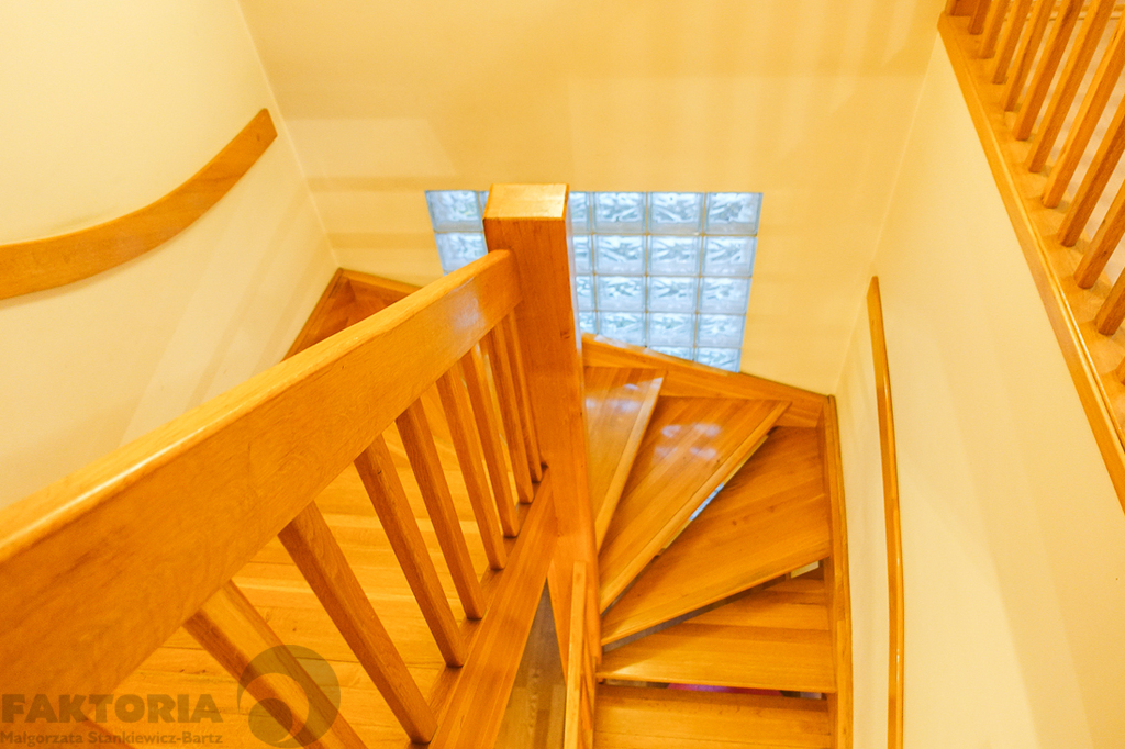 Gumieńce dom wolno stojący z 2000 r. 1,75 mln (26)