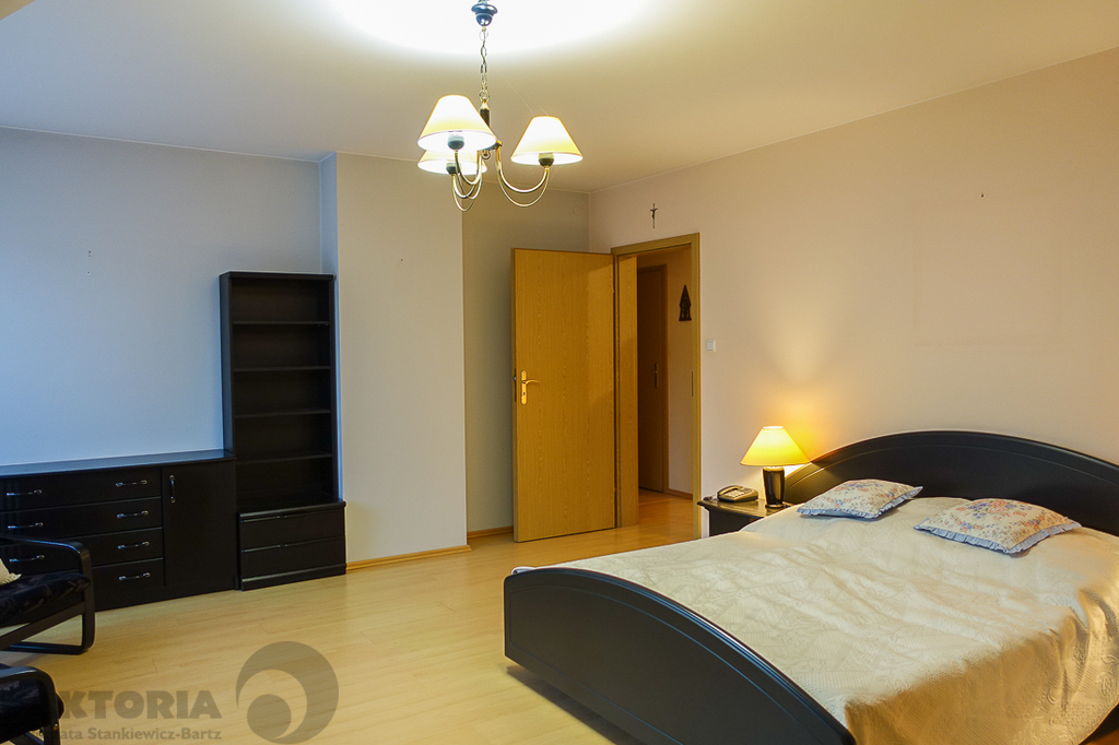 Gumieńce dom wolno stojący z 2000 r. 1,75 mln (8)