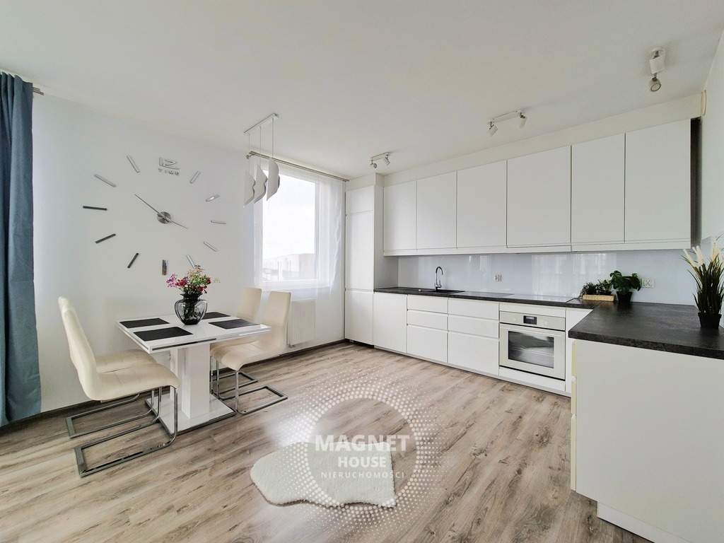 3 pokoje | Nowa Cukrownia| balkon, komórka i garaż (5)