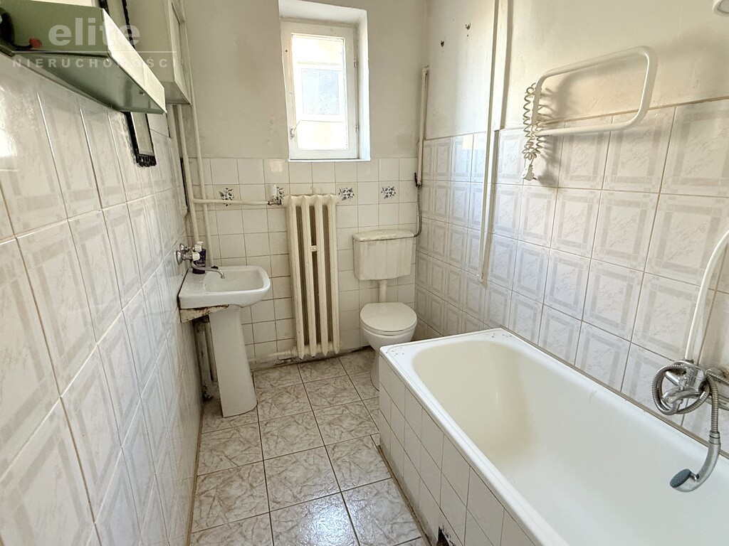 Podjuchy dom 5 pok +garaż, Widok na Puszczę Bukową (9)