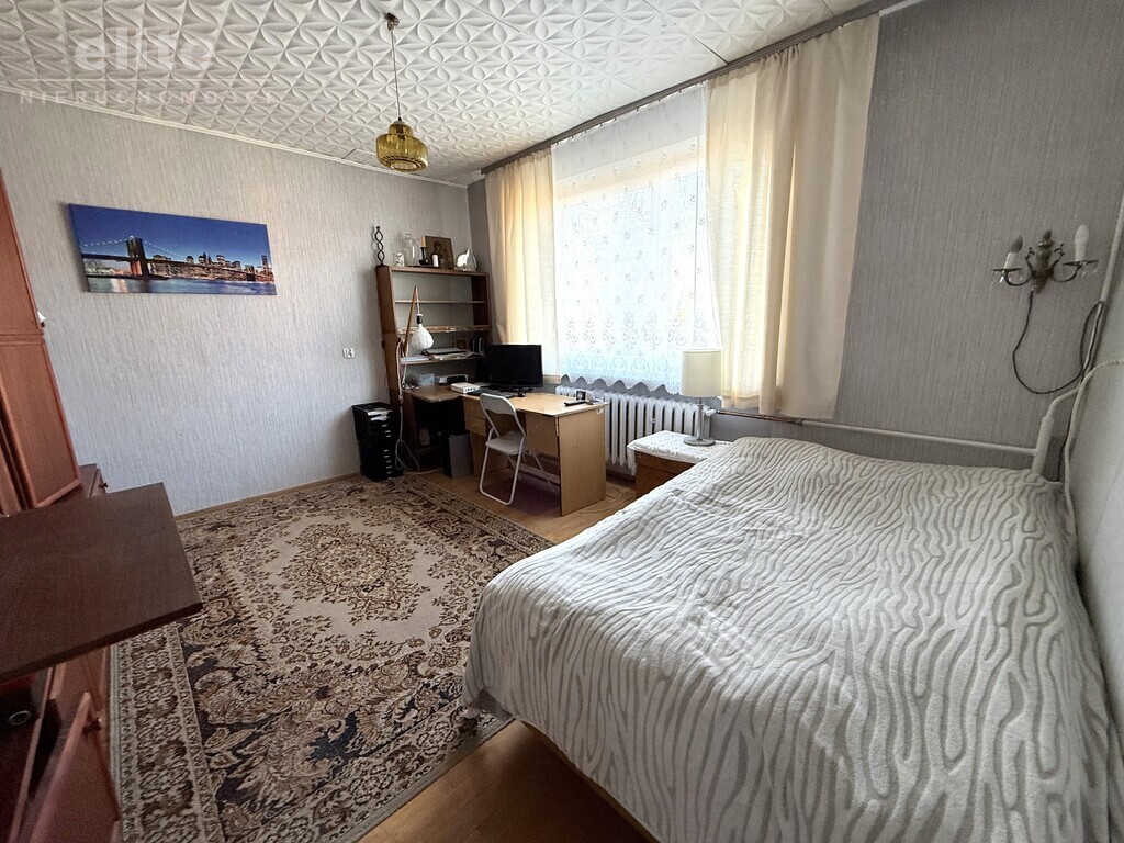 Podjuchy dom 5 pok +garaż, Widok na Puszczę Bukową (18)