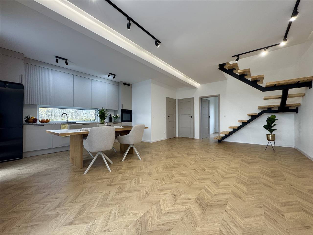 Dom wolnostojący - Niekłonice Niekłonice (8)