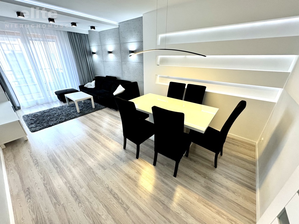 Centrum, 2 pokoje, winda, m.postojowe (1)