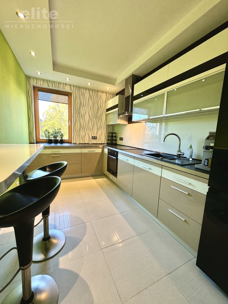 Centrum, 2 pokoje, winda, m.postojowe (11)